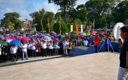 <p><strong>BBL SUPPORT.</strong> Autonomous Region in Muslim Mindanao Governor Mujiv Hataman urged regional workers at Shariff Kabunsuan Complex, the provisional seat of the ARMM in Cotabato City, to always support the Bangsamoro Basic Law proposal until it is signed into law by President Rodrigo Duterte. <em><strong>(Photo by BPI-ARMM)</strong></em></p>